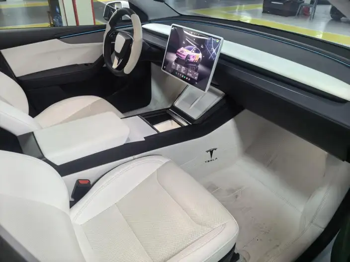 Model Y 2025 Model Facelift Long Battery Life Pro All-wheel drive version – фото 6