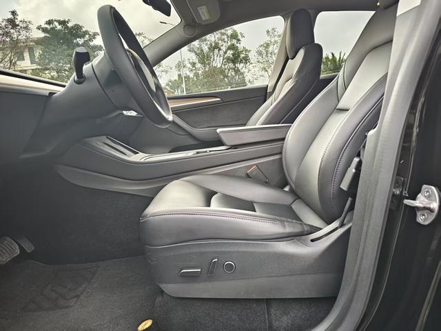 Tesla Model Y 2021 Standard Range RWD – фото 4