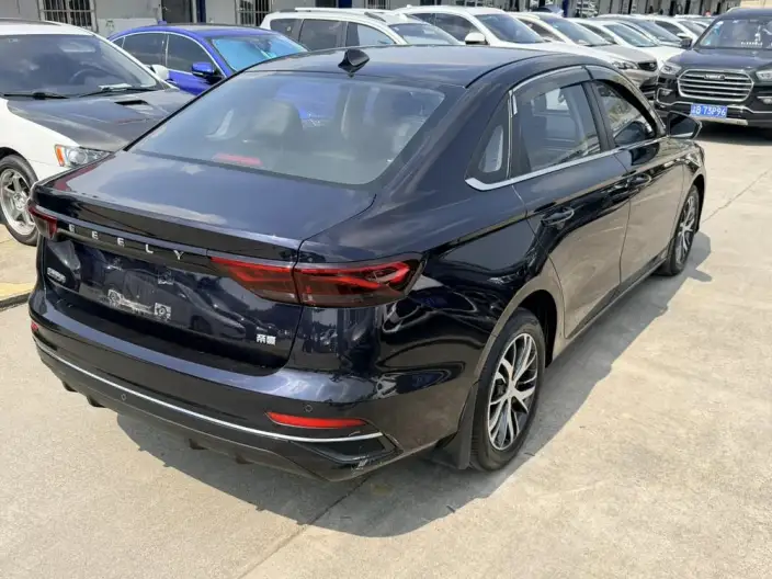 Geely Emgrand 2022 Model No. 4 Gen 1.5L CVT Luxury Model – фото 6
