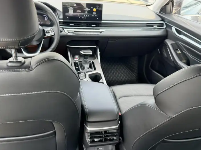 Geely Emgrand 2022 Model No. 4 Gen 1.5L CVT Luxury Model – фото 10
