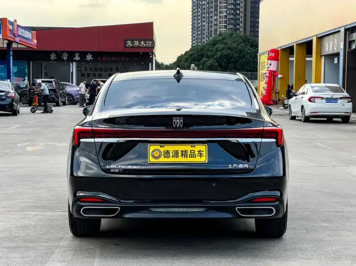 Buick LaCrosse 2023 Model 28T Automatic Yue Zun Edition – фото 5