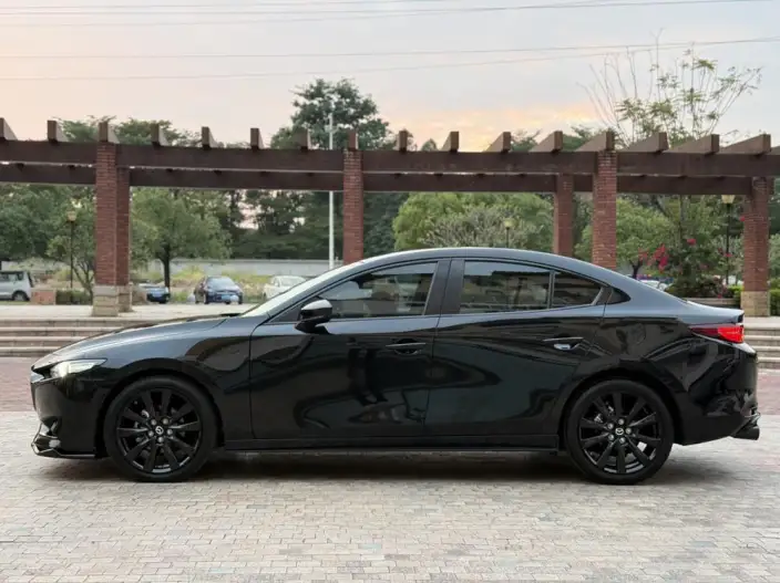 Mazda3 Axela 2023 Model 2.0L Automatic Zhi Zhen Edition – фото 4