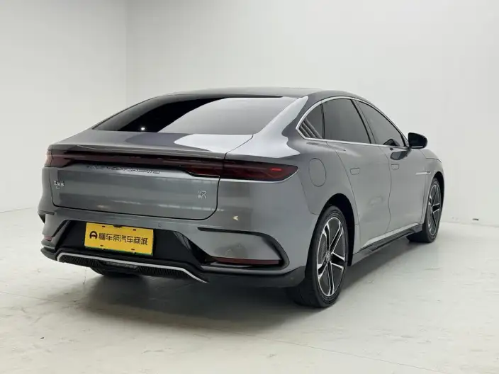 BYD Han EV 2023 Model Champion Edition 605KM Noble Model – фото 7