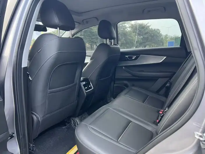 Chery Tiggo 7 PLUS 2021 Model 1.5T CVT Luxury Model – фото 9