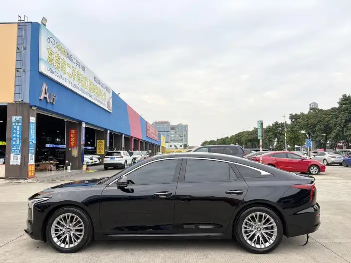 BESTUNE B70 2023 Model Third generation 1.5T Automatic Changxiang Edition Model – фото 3