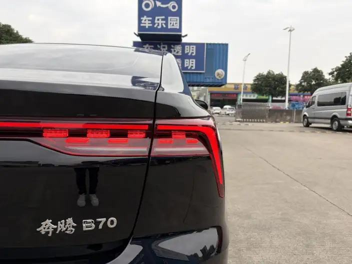 BESTUNE B70 2023 Model Third generation 1.5T Automatic Changxiang Edition Model – фото 10