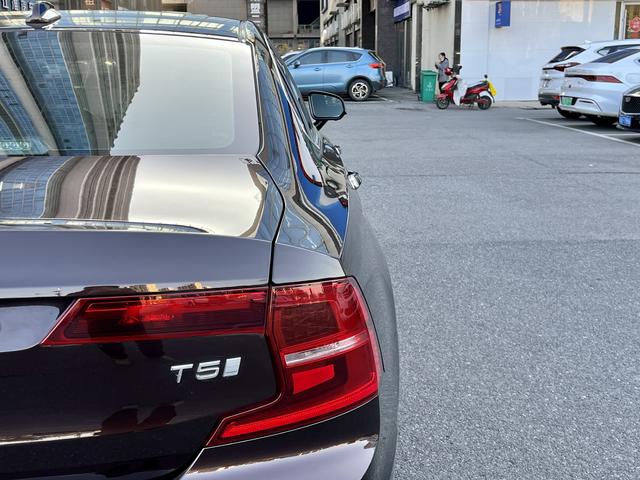Volvo S90 2019 T5 Intelligent Refined – фото 6