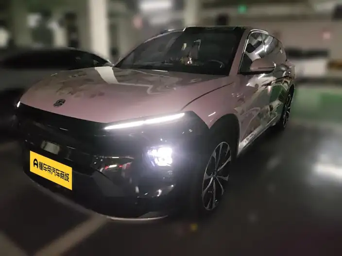NIO ES8 2023 Model 75kWh Executive Edition – фото 1