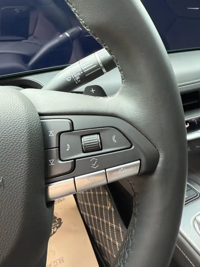 Cadillac CT5 2024 Model 28T Noble Model – фото 7