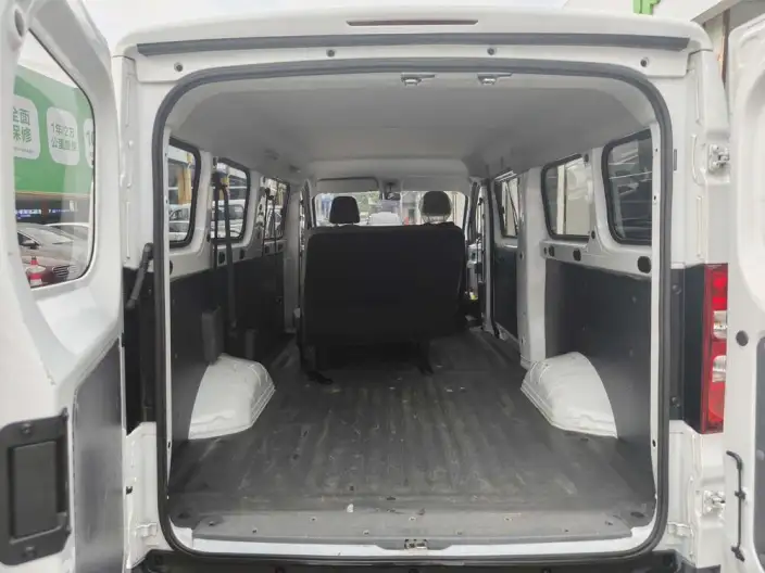 Wuling Yangguang 2024 Model 300km Comfort Model Passenger car Edition 60kW – фото 9