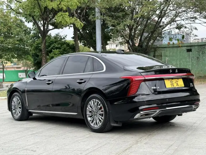 Hongqi H5 2024 Model 1.5T DCT Flag Rhythm Edition – фото 5