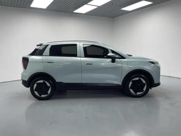 Geely Geometry E Firefly 2024 Model 301KM Xingguang – фото 8