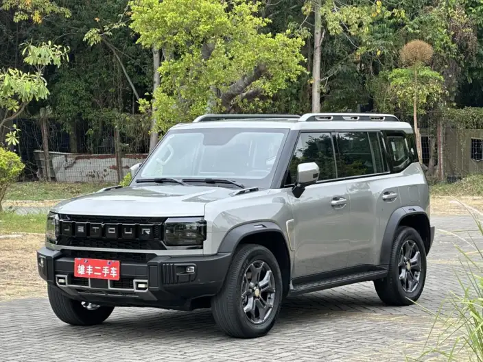 Jetour Traveler 2025 Model 2.0TD XWD Land Rover Discovery – фото 1