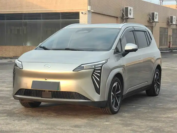 AION Y 2023 Model Plus 510 Smart collar Edition