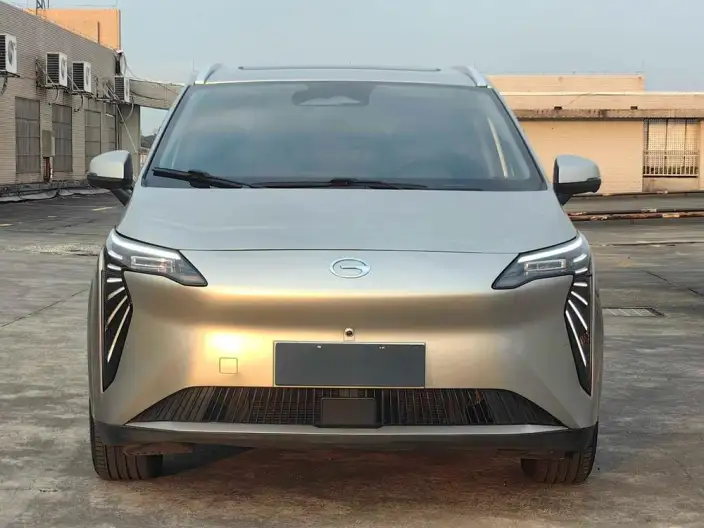 AION Y 2023 Model Plus 510 Smart collar Edition