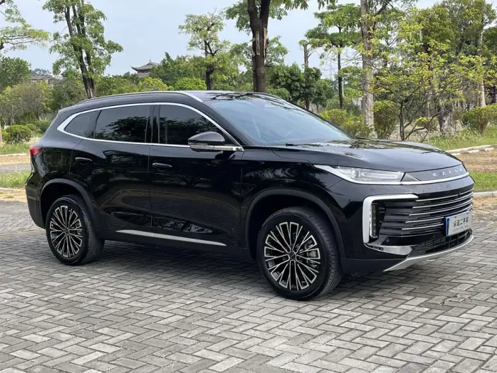 EXEED Lingyun 2025 Model 300T 2WD Beyond Edition