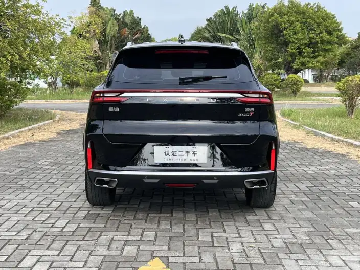 EXEED Lingyun 2025 Model 300T 2WD Beyond Edition – фото 6