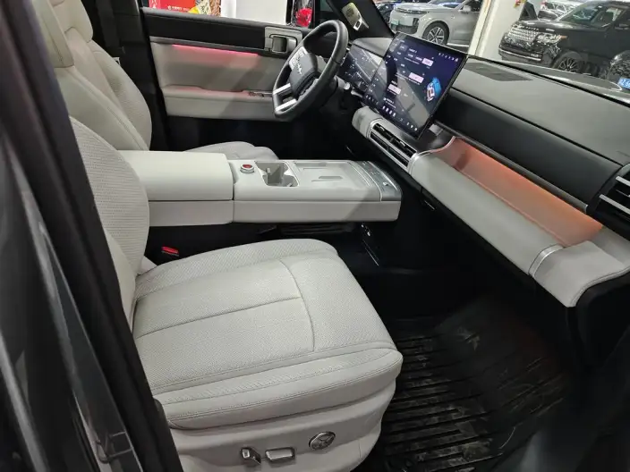 Titan 7 PHEV 2025 Model 190KM 4WD Ultra Edition