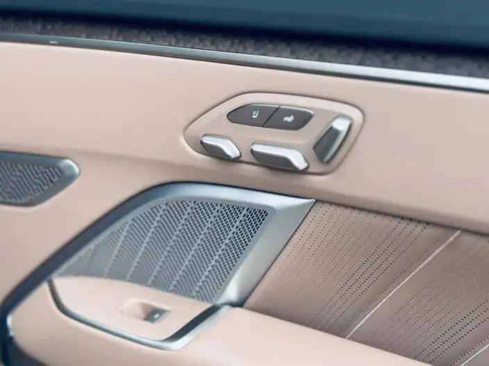 ONVO L90 2025 Model VI seat Edition Ultra – фото 8