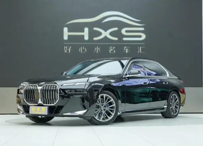 BMW 7 Series 2023 Model 735Li M Sports Set – фото 1