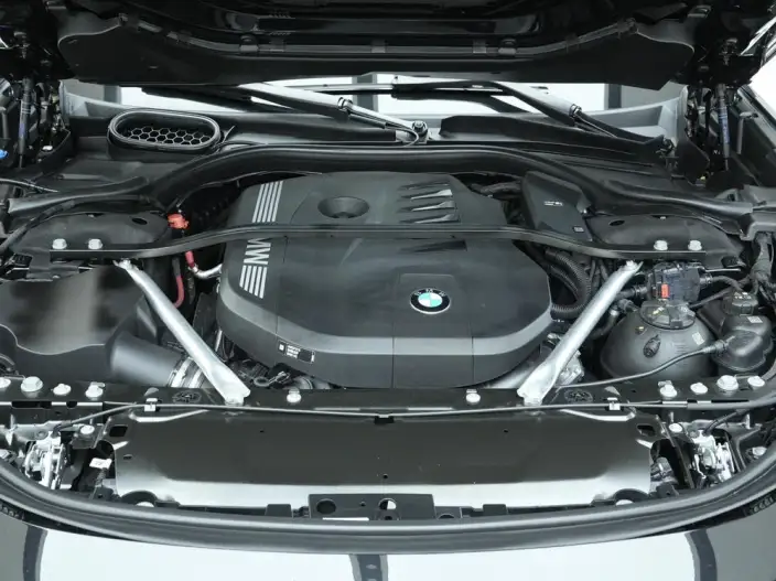 BMW 7 Series 2023 Model 735Li M Sports Set – фото 7