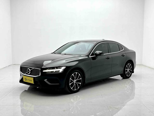 Volvo S60 2020 T4 Intelligent Refined Luxury – фото 1