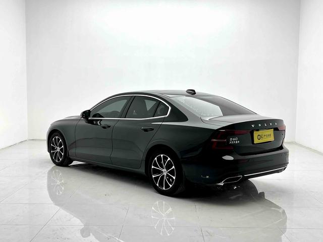 Volvo S60 2020 T4 Intelligent Refined Luxury – фото 6