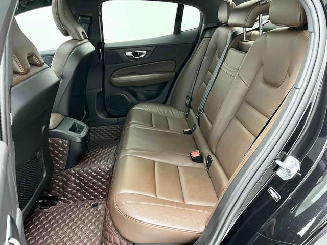 Volvo S60 2020 T4 Intelligent Refined Luxury – фото 11