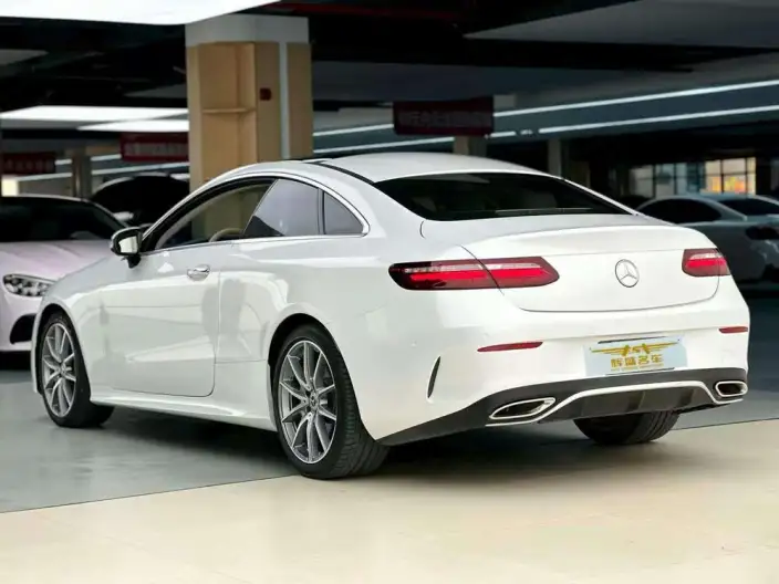 Mercedes-Benz E-Class Imported 2023 Model E 260 Coupe – фото 3