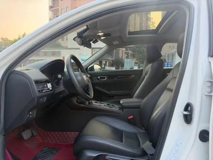 Honda Civic 2022 Model 240TURBO CVT Dynamic Edition – фото 9