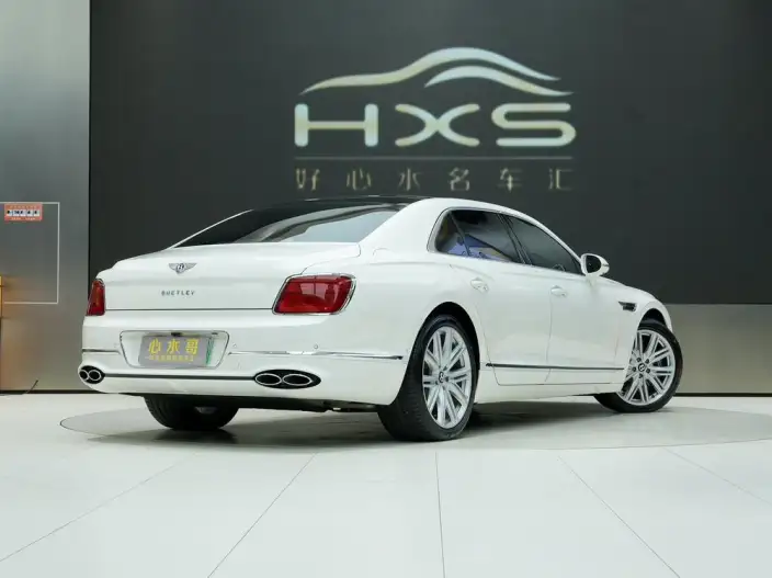 Bentley Flying Spur 2022 Model Hybrid – фото 5
