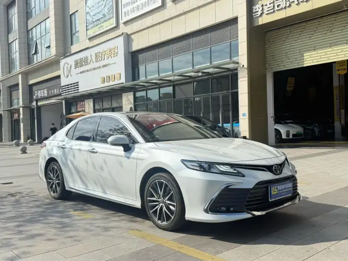 Toyota Camry 2023 Model 2.5G Deluxe Edition – фото 3