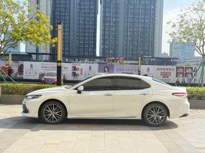Toyota Camry 2023 Model 2.5G Deluxe Edition – фото 4