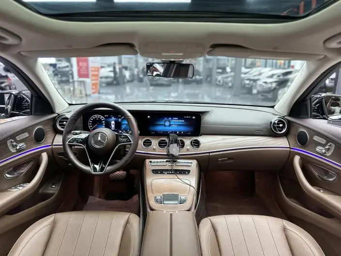 Mercedes-Benz E-Class 2023 Model E 300 L Fashion Model sedan – фото 5