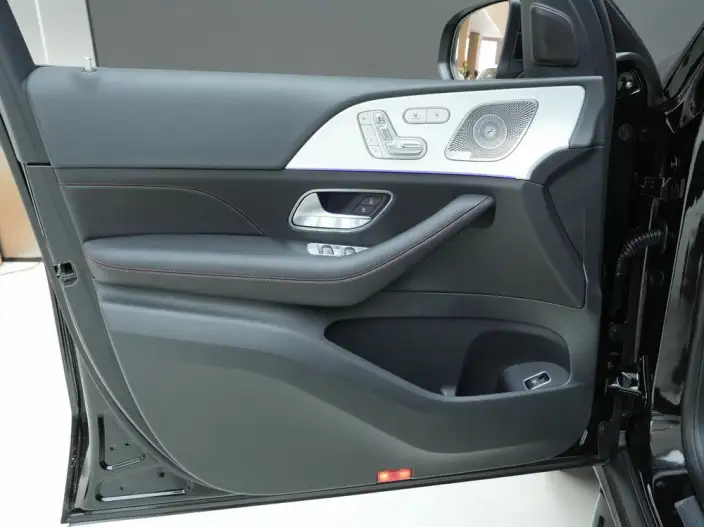 Mercedes-Benz GLE AMG 2024 Model AMG GLE 53 4MATIC+ – фото 10