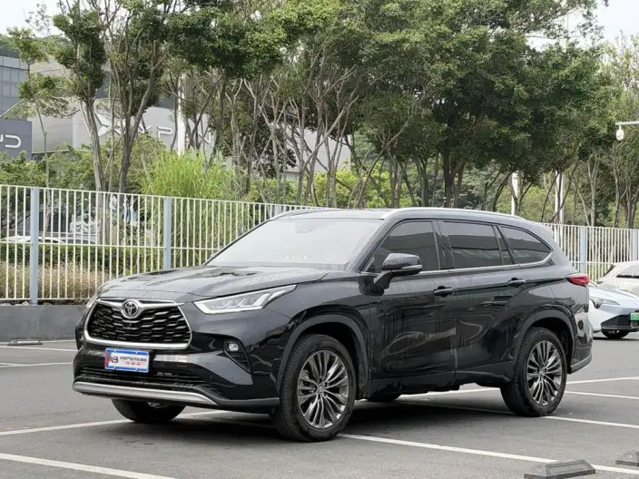 Toyota Highlander 2026 Model Hybrid 2.5L 4WD Supreme Edition 7 seat – фото 1
