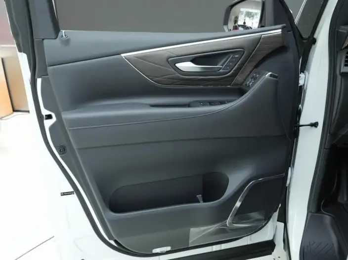 Vellfire 2023 Model Toyota Crown 2.5L Intelligent Hybrid 4WD Supreme Edition – фото 9