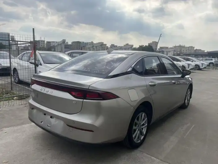 AION S 2023 Model Mei 580 – фото 6