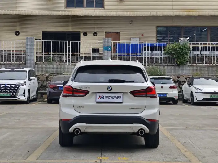 BMW X1 2022 Model sDrive25Li Leading Model – фото 6