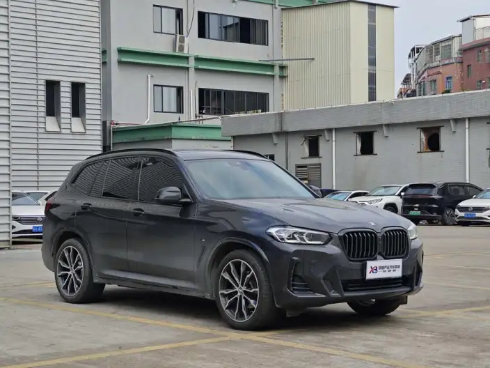 BMW X3 2023 Model xDrive30i Leading Model M Night Set – фото 3