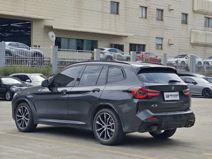 BMW X3 2023 Model xDrive30i Leading Model M Night Set – фото 5