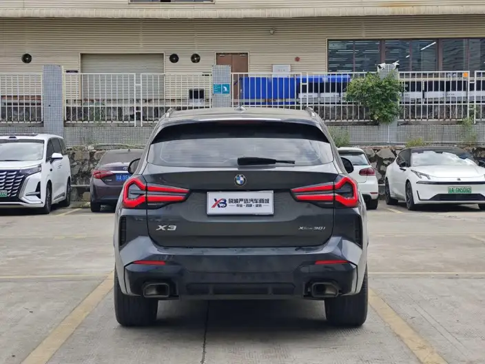 BMW X3 2023 Model xDrive30i Leading Model M Night Set – фото 6