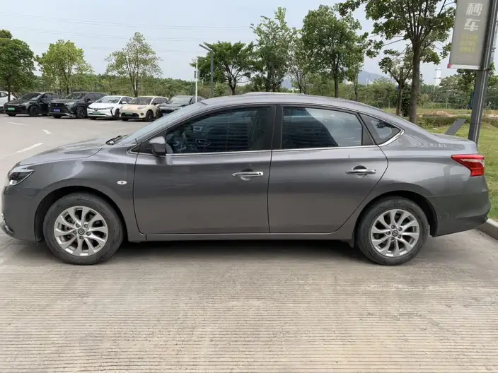 Nissan Sylphy 2022 Model Classic 1.6 XL CVT Deluxe Edition