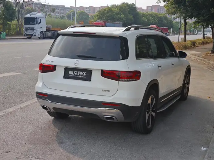Mercedes-Benz GLB 2023 Model GLB 220 Fashion Model – фото 6
