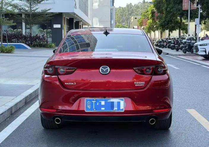 Mazda3 Axela 2022 Model 2.0L Automatic Zhi Ya Edition