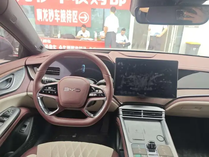 BYD Seal DM 2023 Model DM-i 1.5T 121KM Flagship Model – фото 7