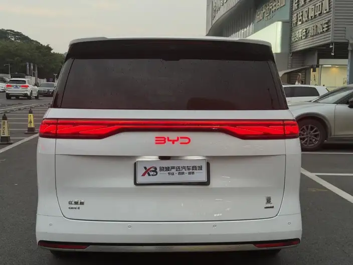 Xia 2026 Model DM-i 218KM Excellence Model – фото 5