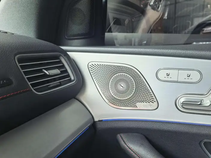 Mercedes-Benz GLE AMG 2024 Model AMG GLE 53 4MATIC+ – фото 9