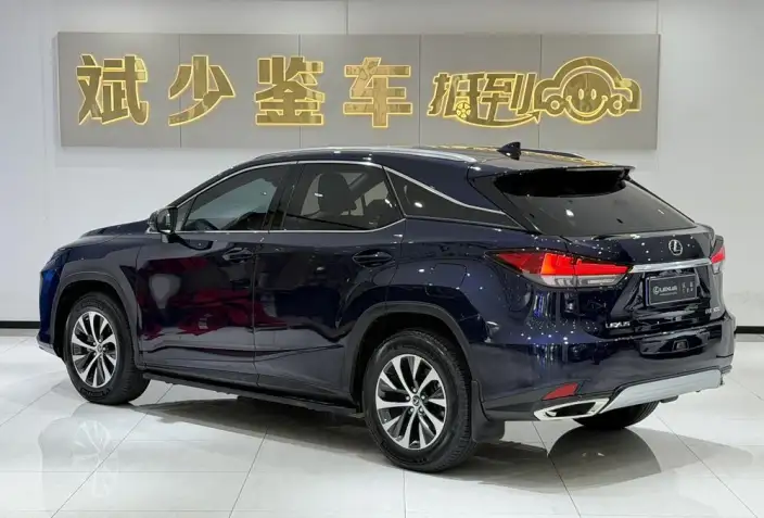 Lexus RX 2020 Model Facelift 300 2WD Comfort Edition