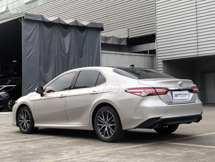 Toyota Camry 2021 Model 2.5G Deluxe Edition – фото 5